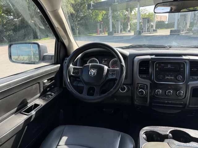 SEMINUEVOS RAM 1500 Quad Cab a Estados en autogozo