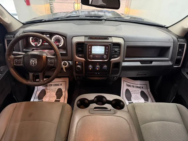 SEMINUEVOS RAM 1500 Quad Cab a Estados en autogozo