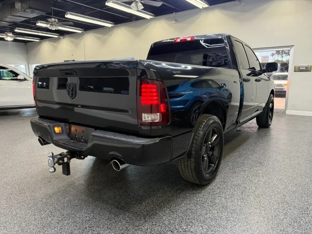 SEMINUEVOS RAM 1500 Quad Cab a Estados en autogozo