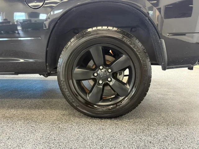 SEMINUEVOS RAM 1500 Quad Cab a Estados en autogozo