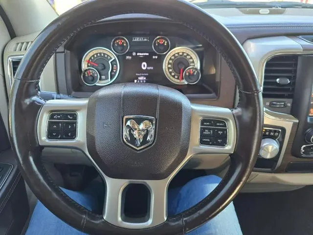 SEMINUEVOS RAM 1500 Quad Cab a Estados en autogozo