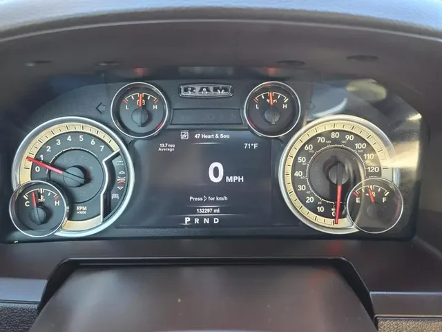 SEMINUEVOS RAM 1500 Quad Cab a Estados en autogozo