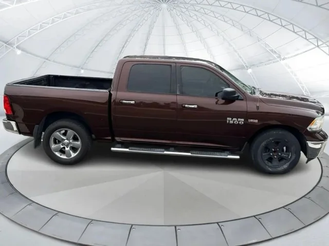 SEMINUEVOS RAM 1500 Crew Cab a Estados en autogozo