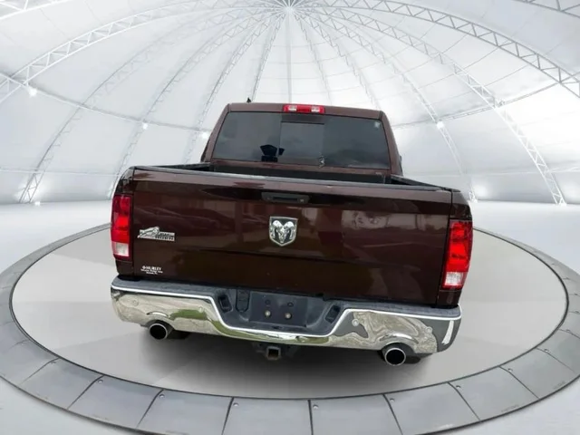 SEMINUEVOS RAM 1500 Crew Cab a Estados en autogozo