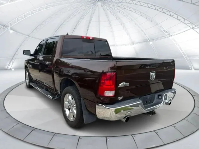 SEMINUEVOS RAM 1500 Crew Cab a Estados en autogozo