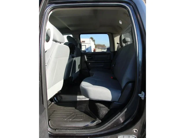 SEMINUEVOS RAM 1500 Crew Cab a Estados en autogozo