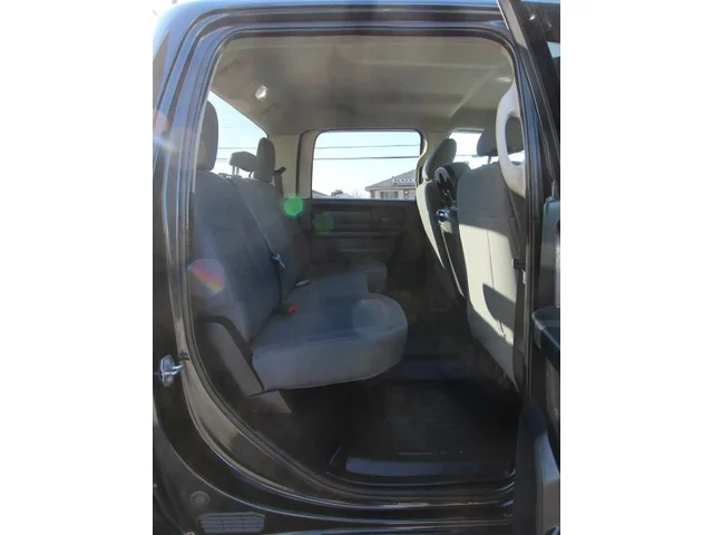 SEMINUEVOS RAM 1500 Crew Cab a Estados en autogozo