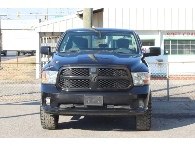 SEMINUEVOS RAM 1500 Crew Cab a Estados en autogozo