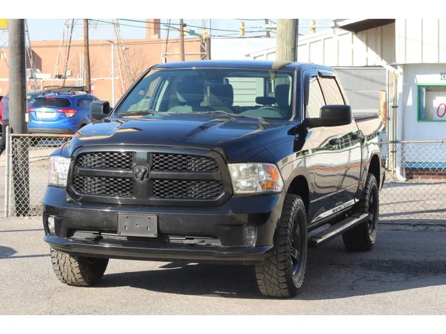 SEMINUEVOS RAM 1500 Crew Cab a Estados en autogozo
