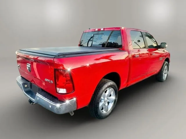 SEMINUEVOS RAM 1500 Crew Cab a Estados en autogozo