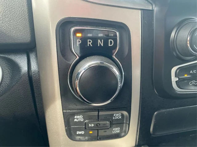 SEMINUEVOS RAM 1500 Crew Cab a Estados en autogozo