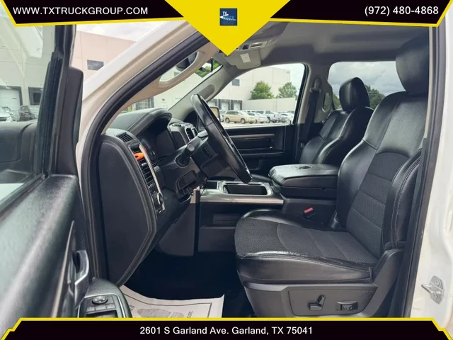 SEMINUEVOS RAM 1500 Crew Cab a Estados en autogozo