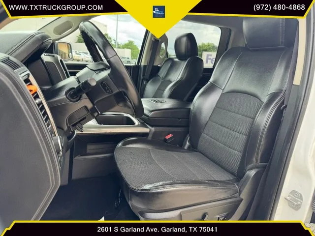SEMINUEVOS RAM 1500 Crew Cab a Estados en autogozo