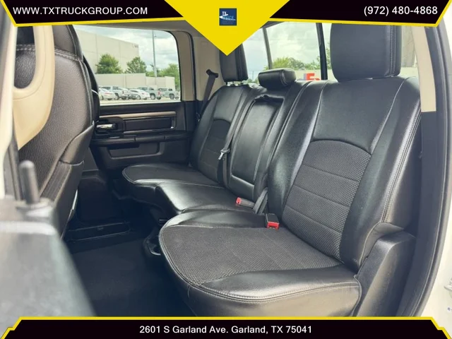 SEMINUEVOS RAM 1500 Crew Cab a Estados en autogozo