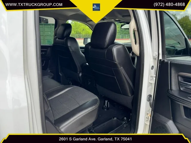 SEMINUEVOS RAM 1500 Crew Cab a Estados en autogozo
