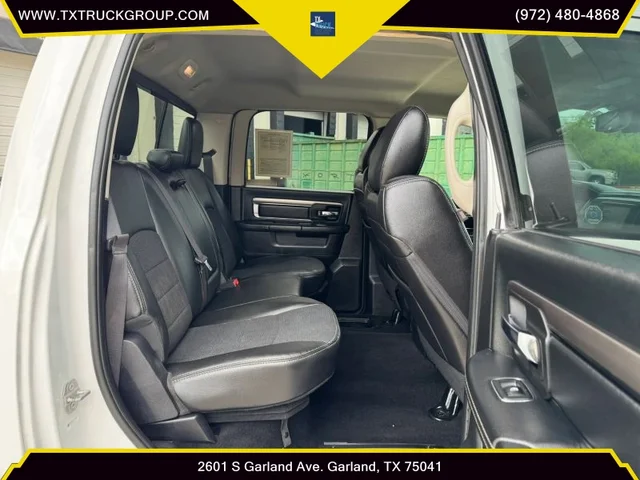 SEMINUEVOS RAM 1500 Crew Cab a Estados en autogozo