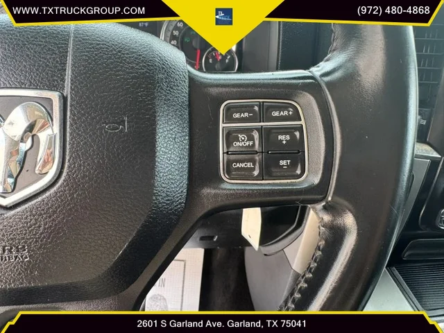 SEMINUEVOS RAM 1500 Crew Cab a Estados en autogozo