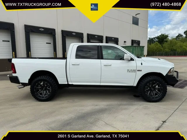 SEMINUEVOS RAM 1500 Crew Cab a Estados en autogozo