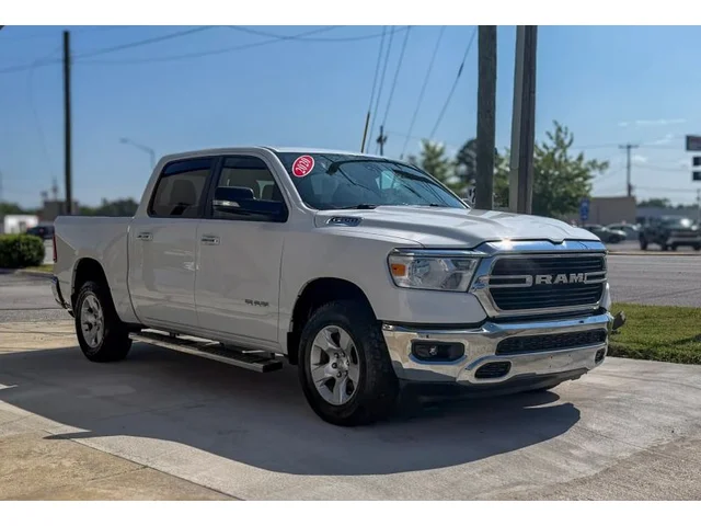 SEMINUEVOS RAM 1500 Crew Cab a Estados en autogozo