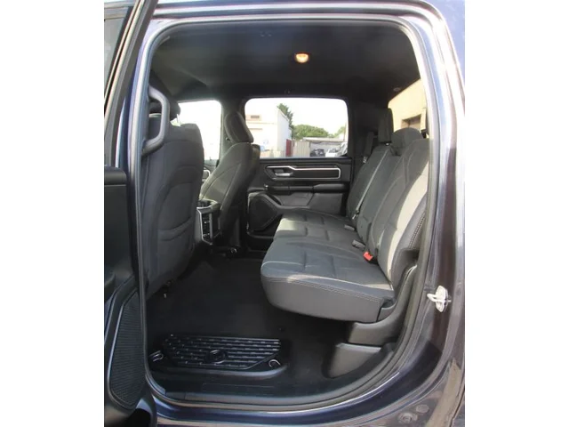 SEMINUEVOS RAM 1500 Crew Cab a Estados en autogozo