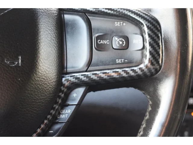 SEMINUEVOS RAM 1500 Crew Cab a Estados en autogozo