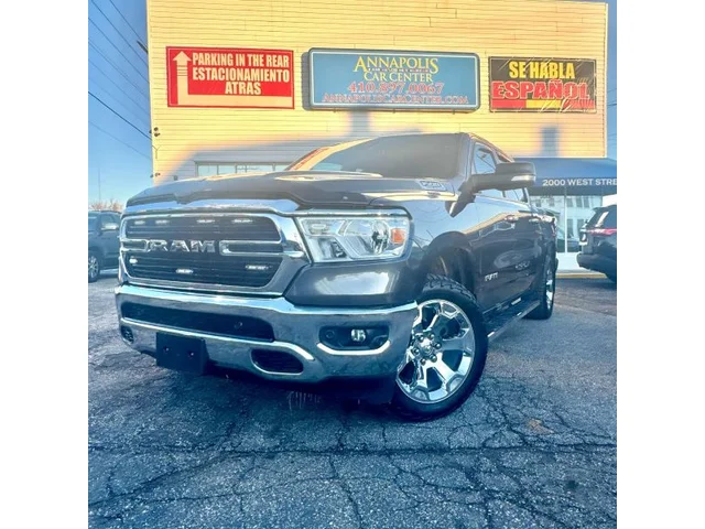 SEMINUEVOS RAM 1500 Crew Cab a Estados en autogozo
