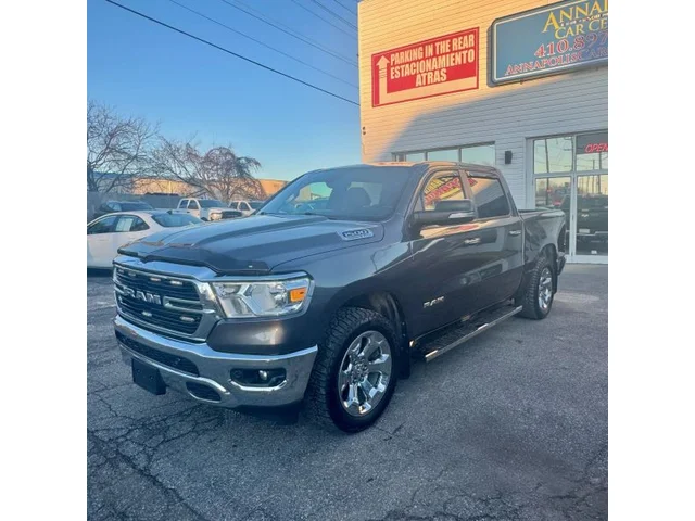 SEMINUEVOS RAM 1500 Crew Cab a Estados en autogozo