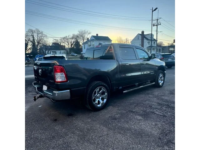 SEMINUEVOS RAM 1500 Crew Cab a Estados en autogozo