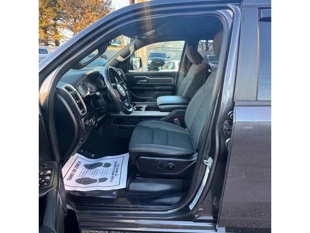 SEMINUEVOS RAM 1500 Crew Cab a Estados en autogozo