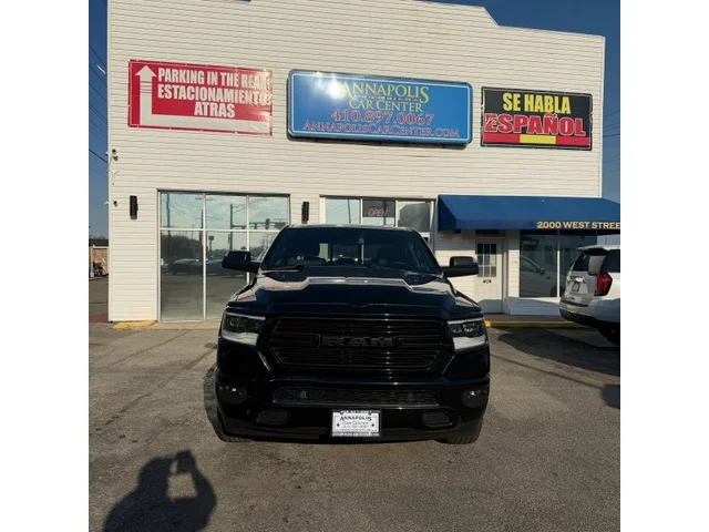 SEMINUEVOS RAM 1500 Crew Cab a Estados en autogozo
