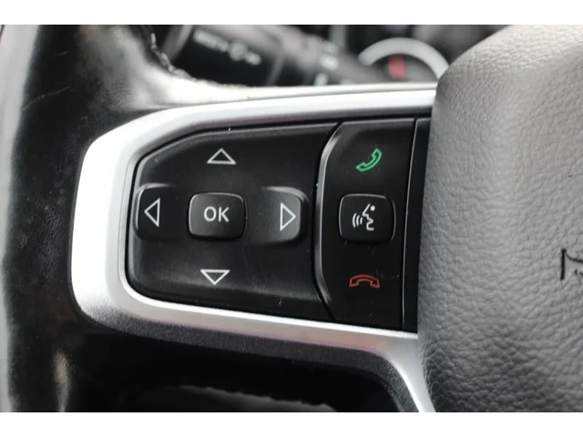 SEMINUEVOS RAM 1500 Crew Cab a Estados en autogozo