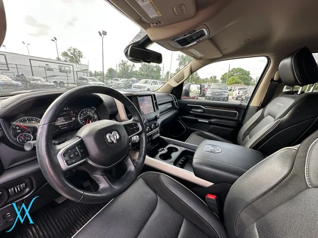 SEMINUEVOS RAM 1500 Crew Cab a Estados en autogozo