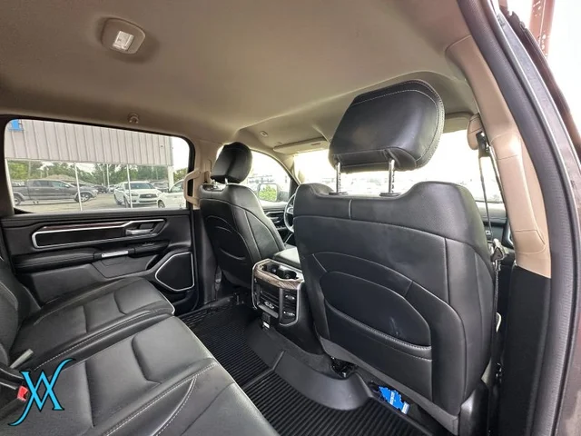SEMINUEVOS RAM 1500 Crew Cab a Estados en autogozo