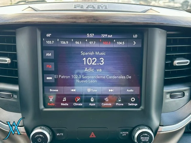 SEMINUEVOS RAM 1500 Crew Cab a Estados en autogozo