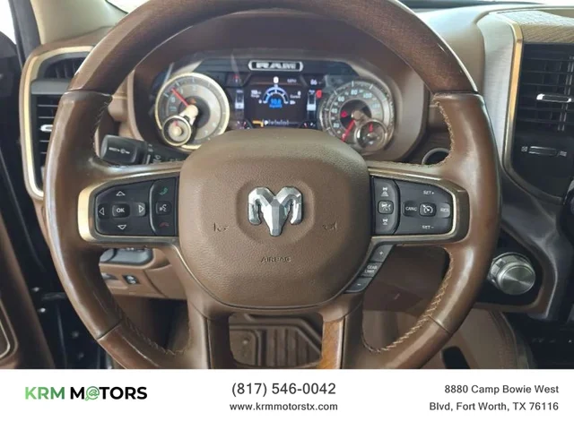 SEMINUEVOS RAM 1500 Crew Cab a Estados en autogozo