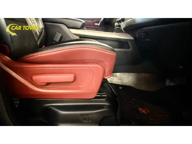 SEMINUEVOS RAM 1500 Crew Cab a Estados en autogozo