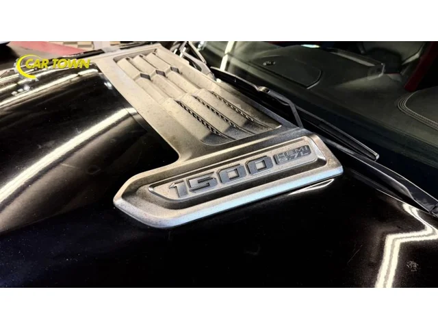 SEMINUEVOS RAM 1500 Crew Cab a Estados en autogozo