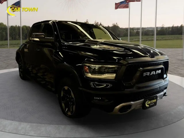 SEMINUEVOS RAM 1500 Crew Cab a Estados en autogozo