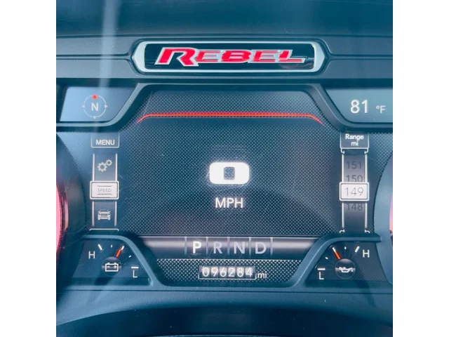 SEMINUEVOS RAM 1500 Crew Cab a Estados en autogozo