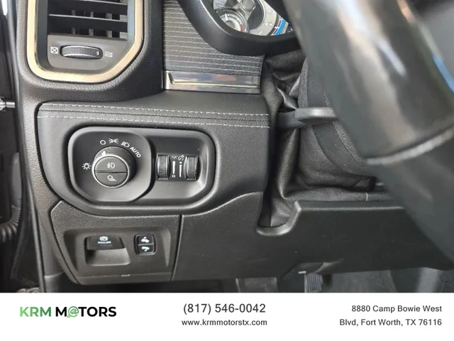 SEMINUEVOS RAM 1500 Crew Cab a Estados en autogozo