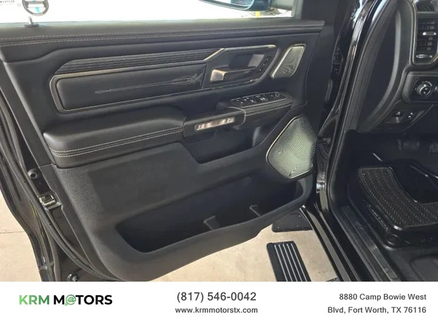 SEMINUEVOS RAM 1500 Crew Cab a Estados en autogozo