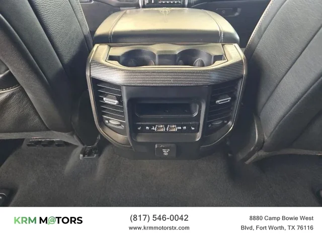 SEMINUEVOS RAM 1500 Crew Cab a Estados en autogozo