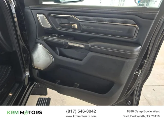 SEMINUEVOS RAM 1500 Crew Cab a Estados en autogozo
