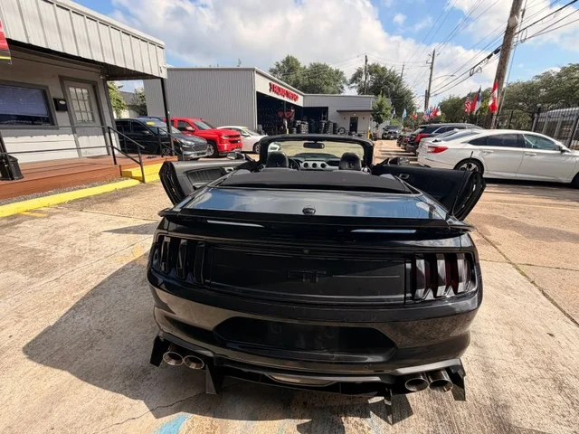 SEMINUEVOS FORD Mustang a Estados en autogozo
