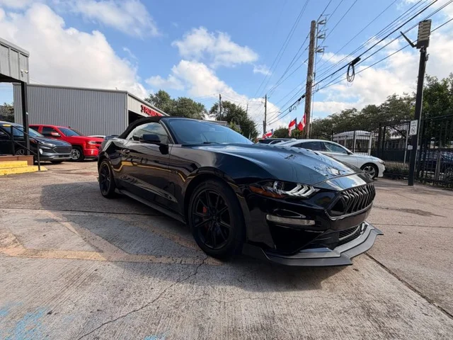 SEMINUEVOS FORD Mustang a Estados en autogozo