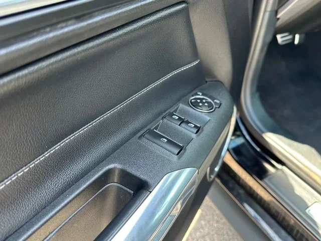 SEMINUEVOS FORD Mustang a Estados en autogozo