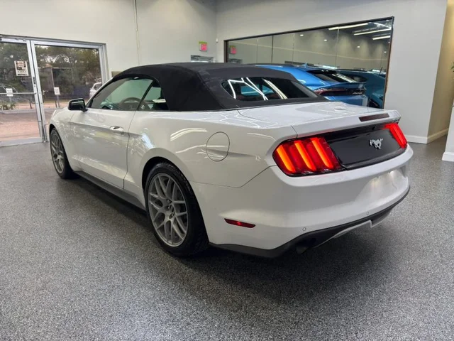 SEMINUEVOS FORD Mustang a Estados en autogozo