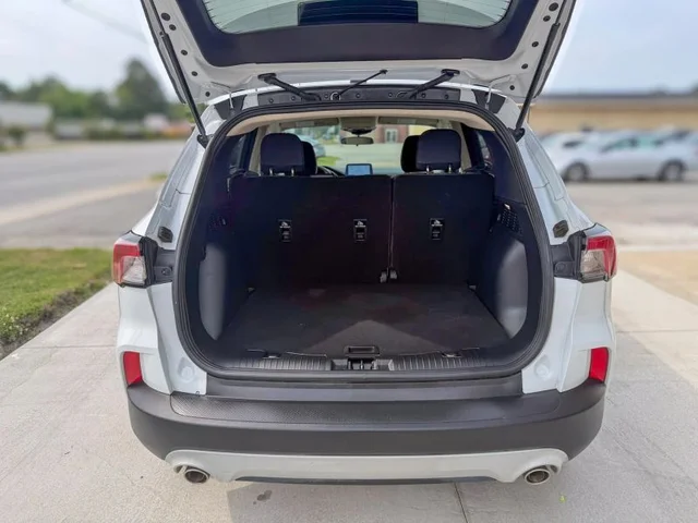 SEMINUEVOS FORD Escape a Estados en autogozo
