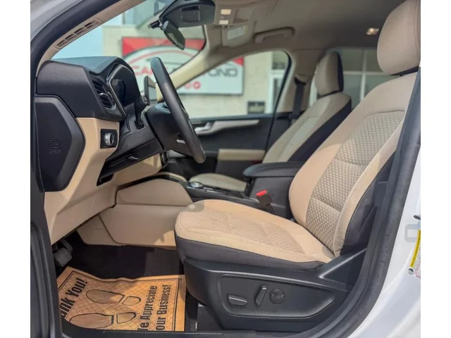 SEMINUEVOS FORD Escape a Estados en autogozo