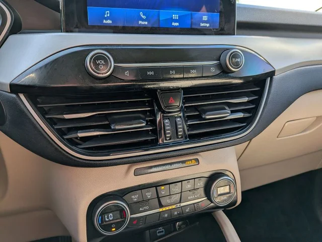 SEMINUEVOS FORD Escape a Estados en autogozo